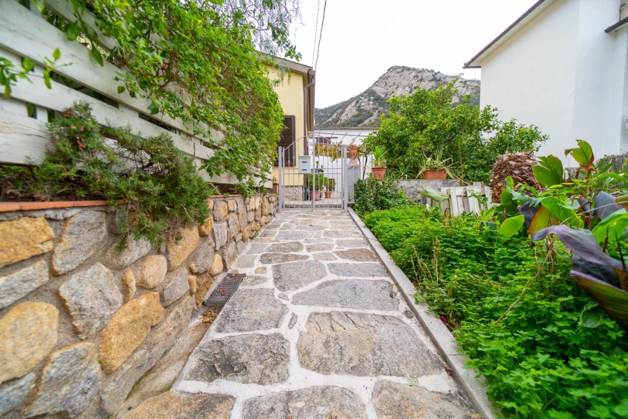 Ferienwohnung Casa Pepe - Goelba Pomonte Exterior foto